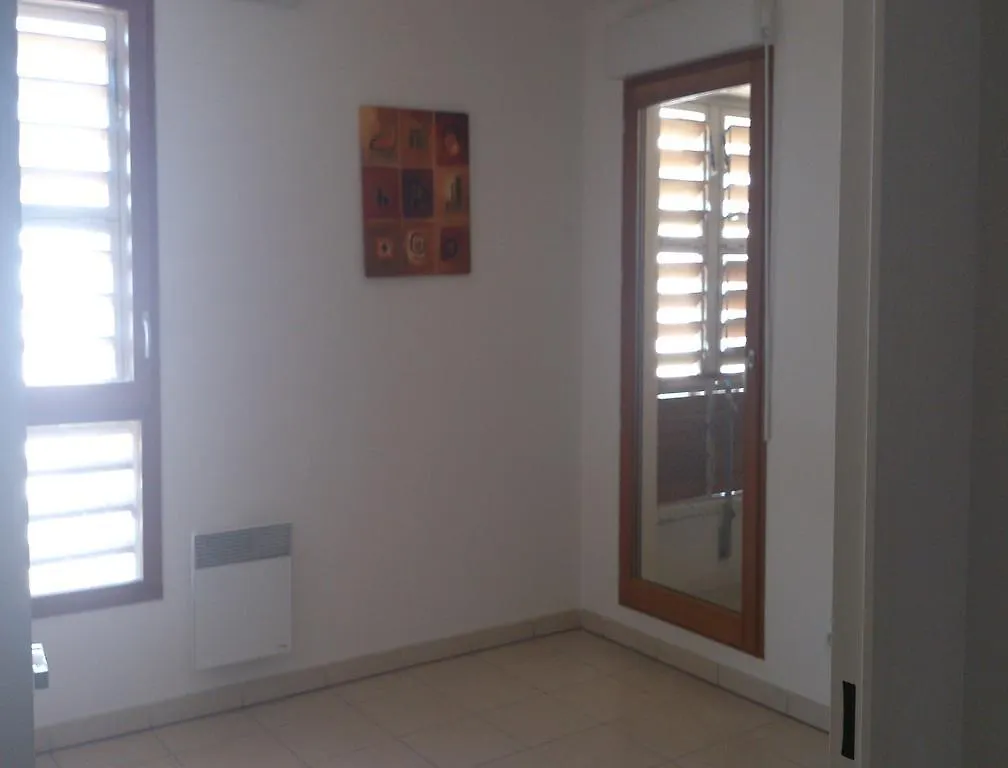 Le Village 76 M2 Climatisation 1Er Arrondissement Gare A Pied Box Parking Possible Marseille Lejlighed